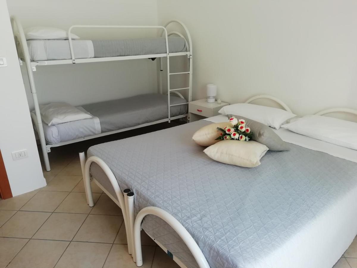 Maresalento Villetta Maria Марина-ді-Манкаверса Екстер'єр фото