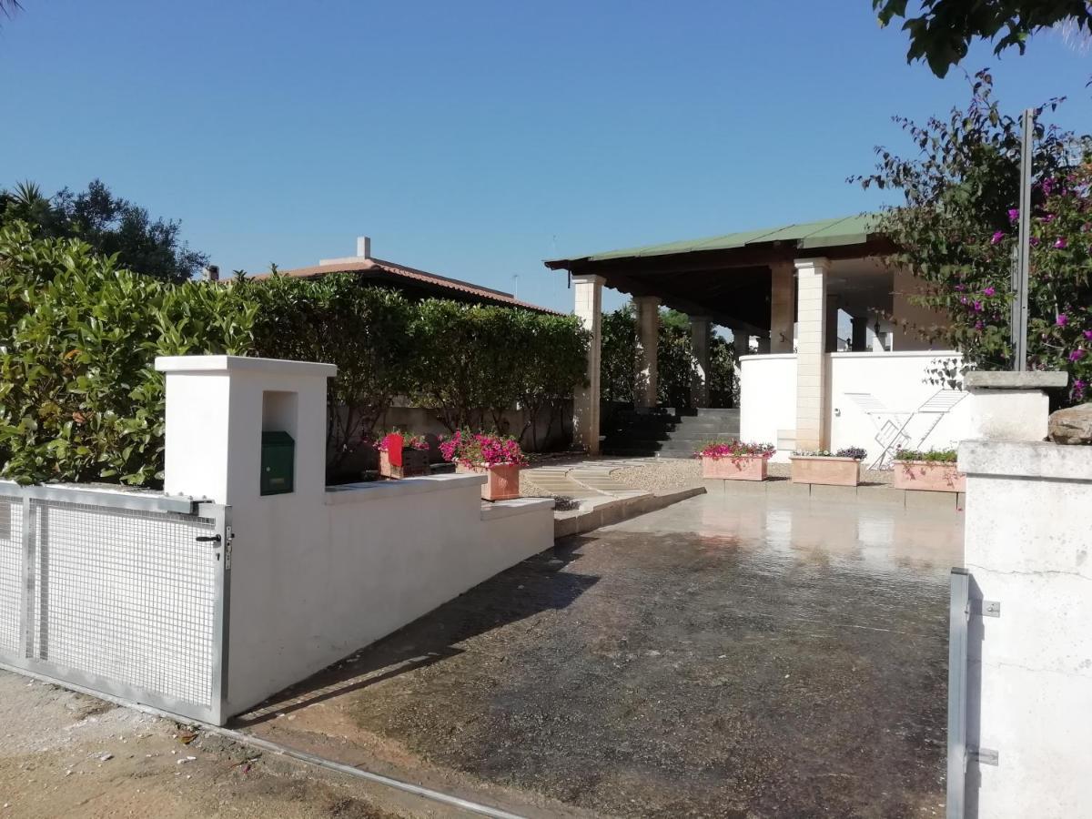 Maresalento Villetta Maria Марина-ді-Манкаверса Екстер'єр фото